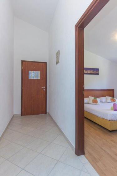 Apartman Belakusic 2 Grebastica Exterior photo