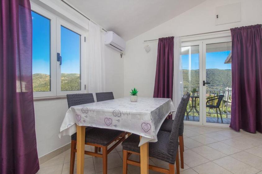 Apartman Belakusic 2 Grebastica Exterior photo